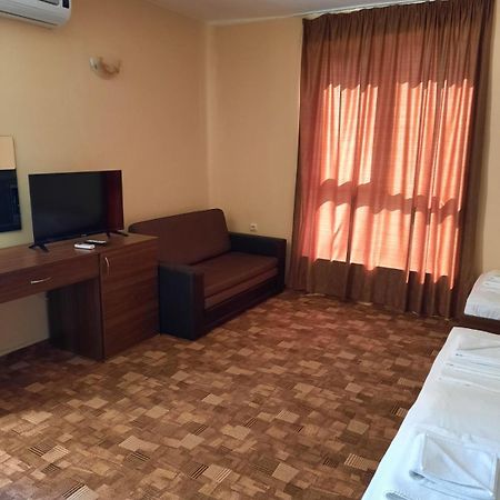 Hotel Sapphire Primorszko Kültér fotó