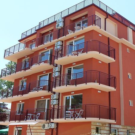 Hotel Sapphire Primorszko Kültér fotó