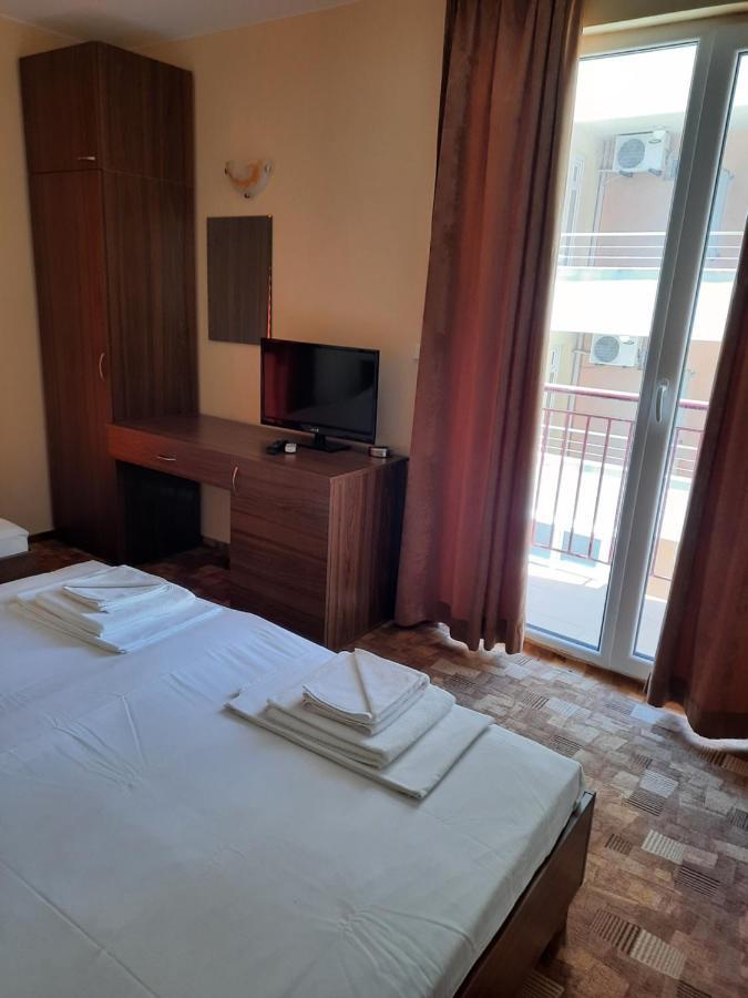 Hotel Sapphire Primorszko Kültér fotó