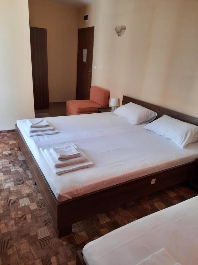 Hotel Sapphire Primorszko Kültér fotó