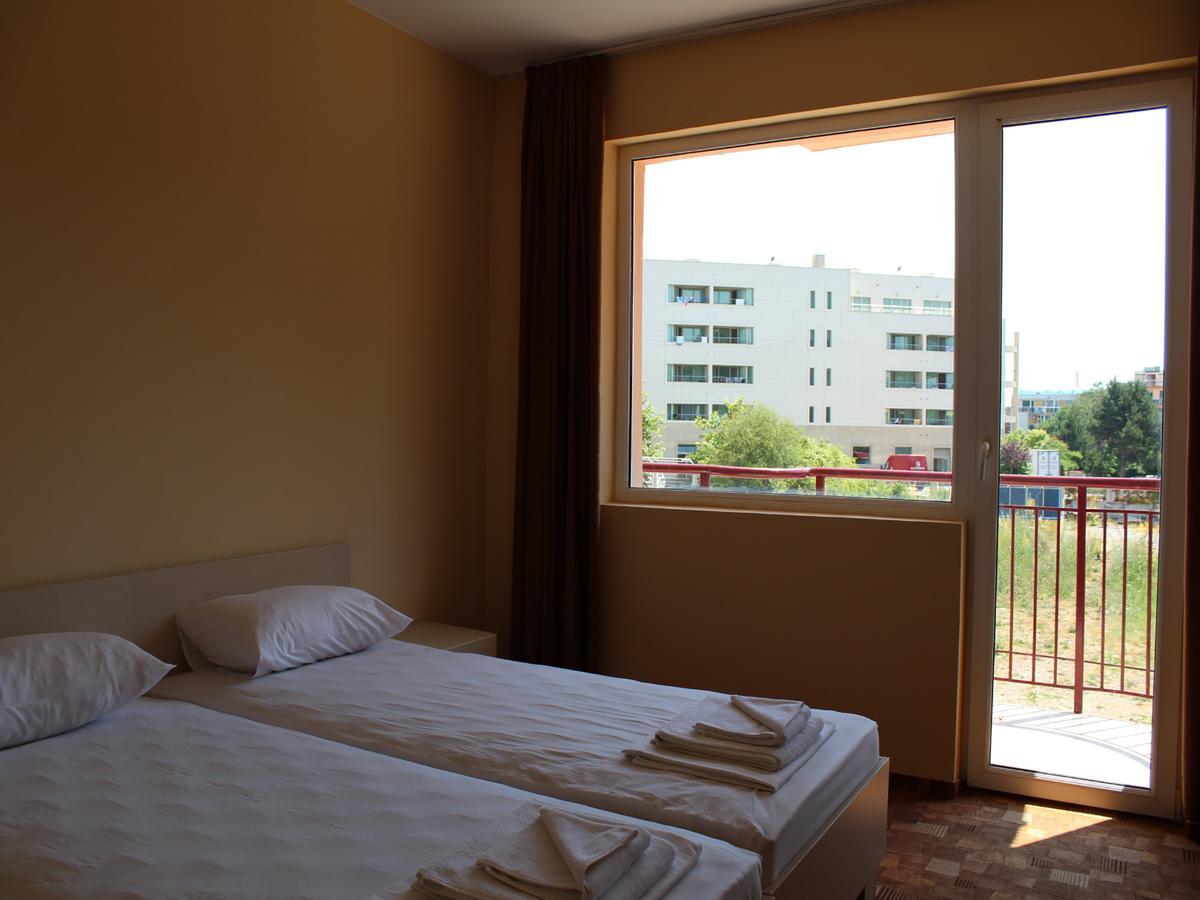 Hotel Sapphire Primorszko Kültér fotó