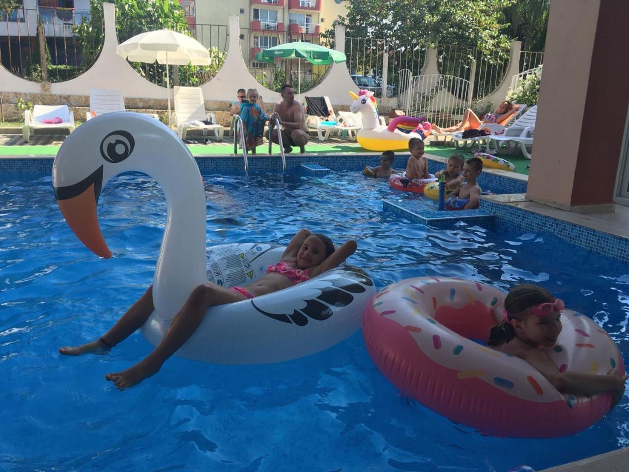 Hotel Sapphire Primorszko Kültér fotó