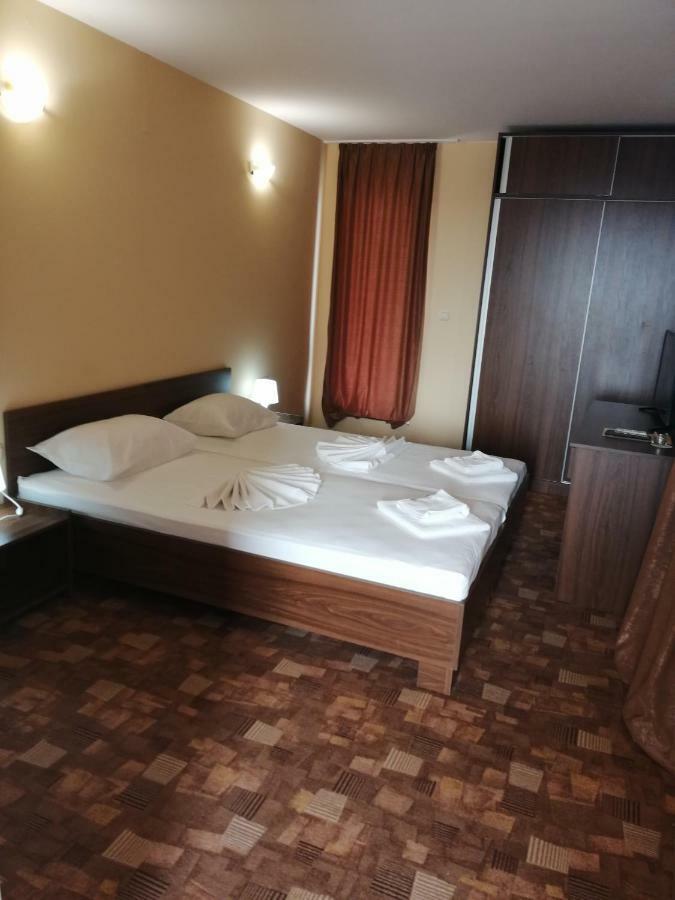 Hotel Sapphire Primorszko Kültér fotó